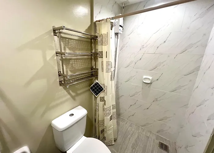Steps From Ayala Mall Aparthotel 3*